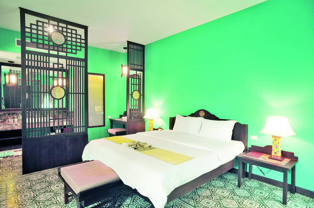 Duangjitt Resort Phuket  