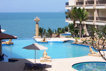 gardencliffresort1.jpg