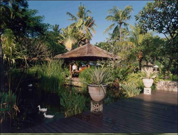 santika-beach-garden1.jpg
